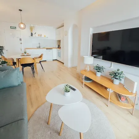 Luxury Apartmant With Full Panoramic Ocean View